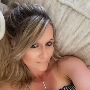 Meet your Posher, Charlotte